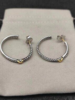 David Yurman 925 Silver Earrings with Original Pouch